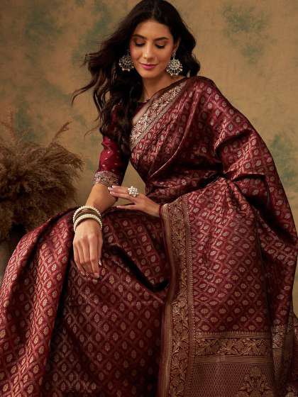 Zeenat Zardozi