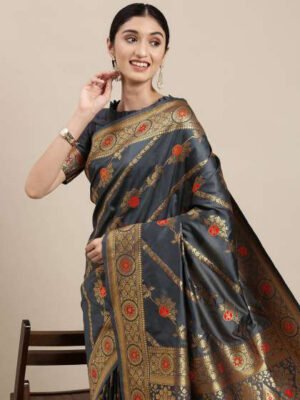 Parul Powder Silver